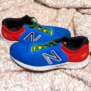 New Balance Boys size 4